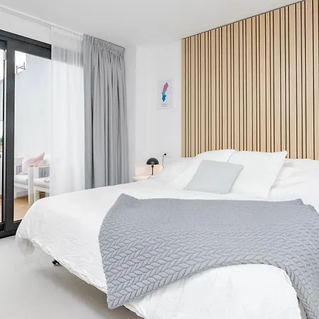 Modern Beachside Townhouse In Costalita - With Sea Views!