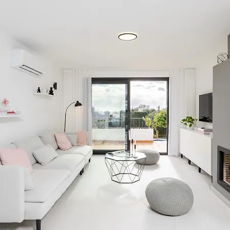 Vila Modern Beachside Townhouse In Costalita - With Sea Views!