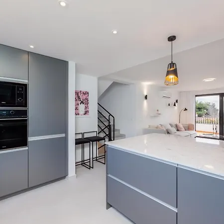 Modern Beachside Townhouse In Costalita - With Sea Views! Villa